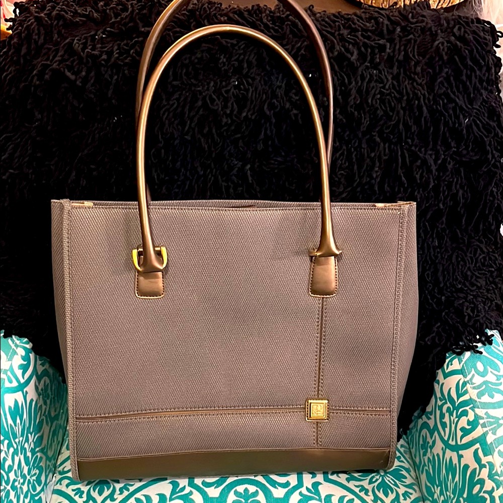 Diane Von Furstenburg Elegant Tote Bag Lg Neutral Tone with Bronze Detail